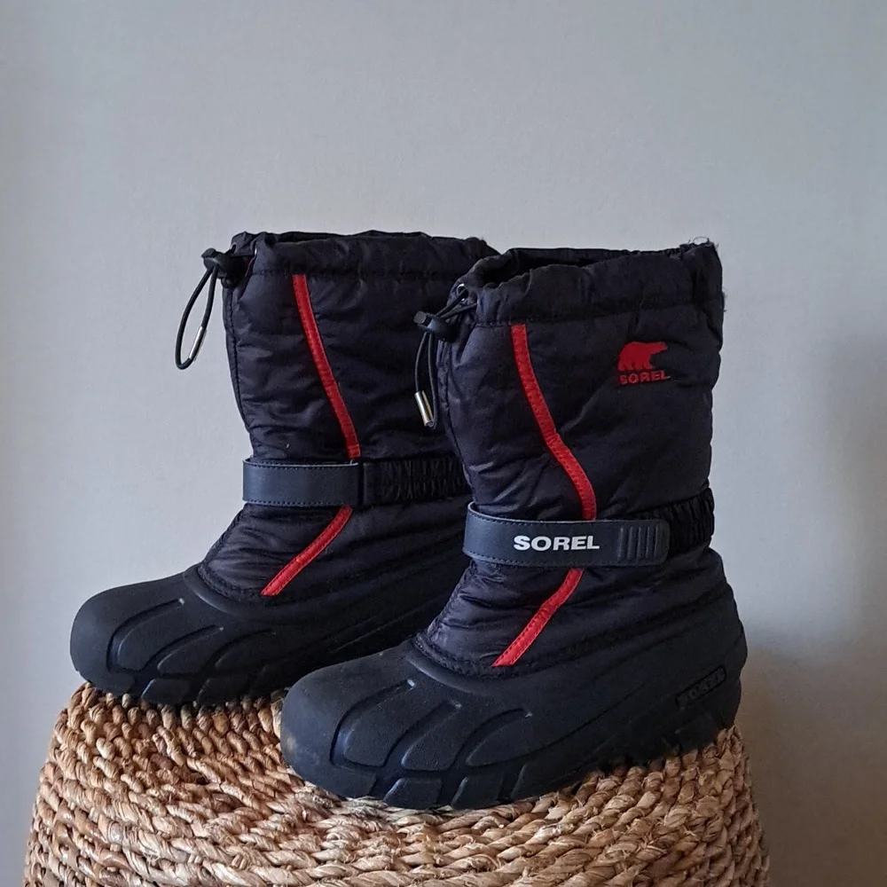 Sorel Youth‎ Flurry Black Waterproof/Insulated Winter/Snow/Outdoor Boots 6